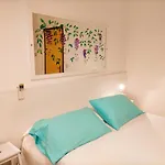 Le Petit Hotel 3*